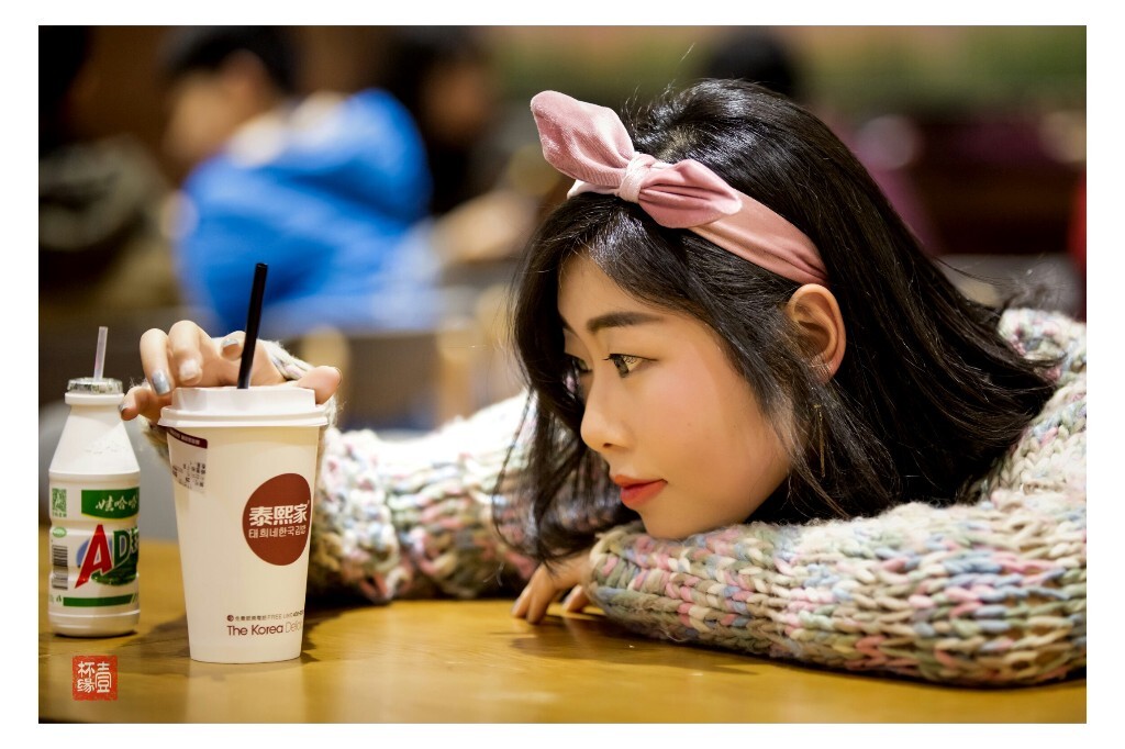 韩国料理餐厅里的美女 - 人像 - 壹杯缘摄影