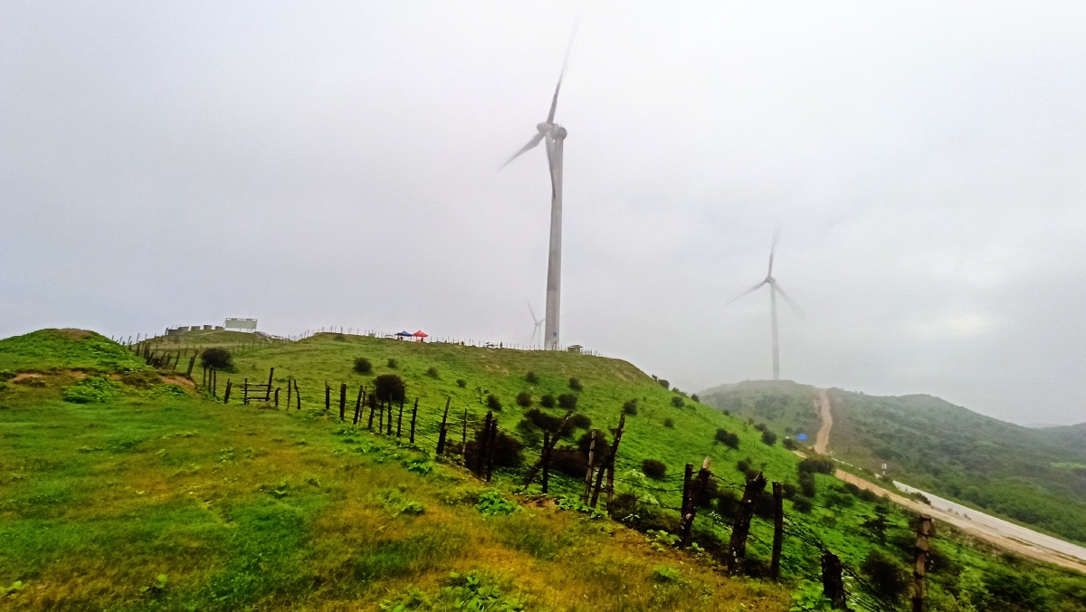 桂林资源十里平坦高山草甸