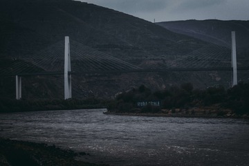 193075