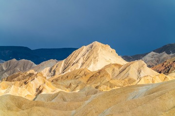 E87B6FD1-F7B2-4649-9DDF-6C384EEF0EFB/L0/001