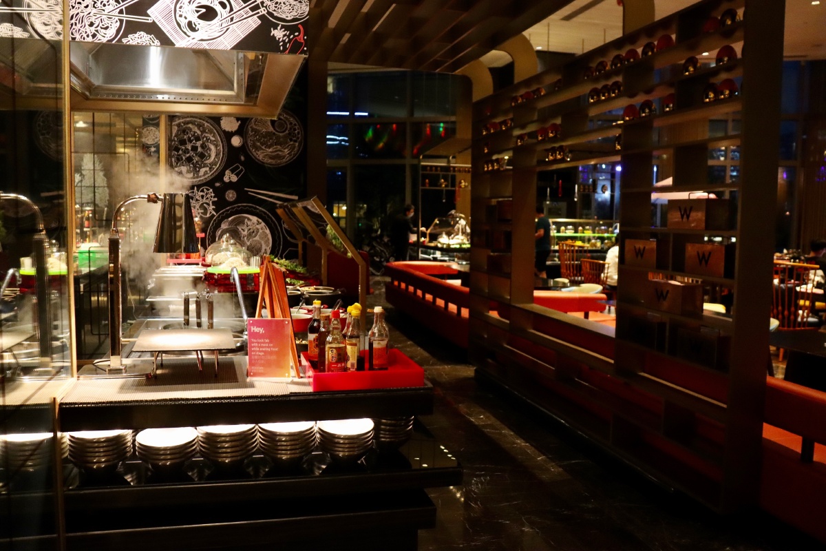 苏州w酒店标帜餐厅