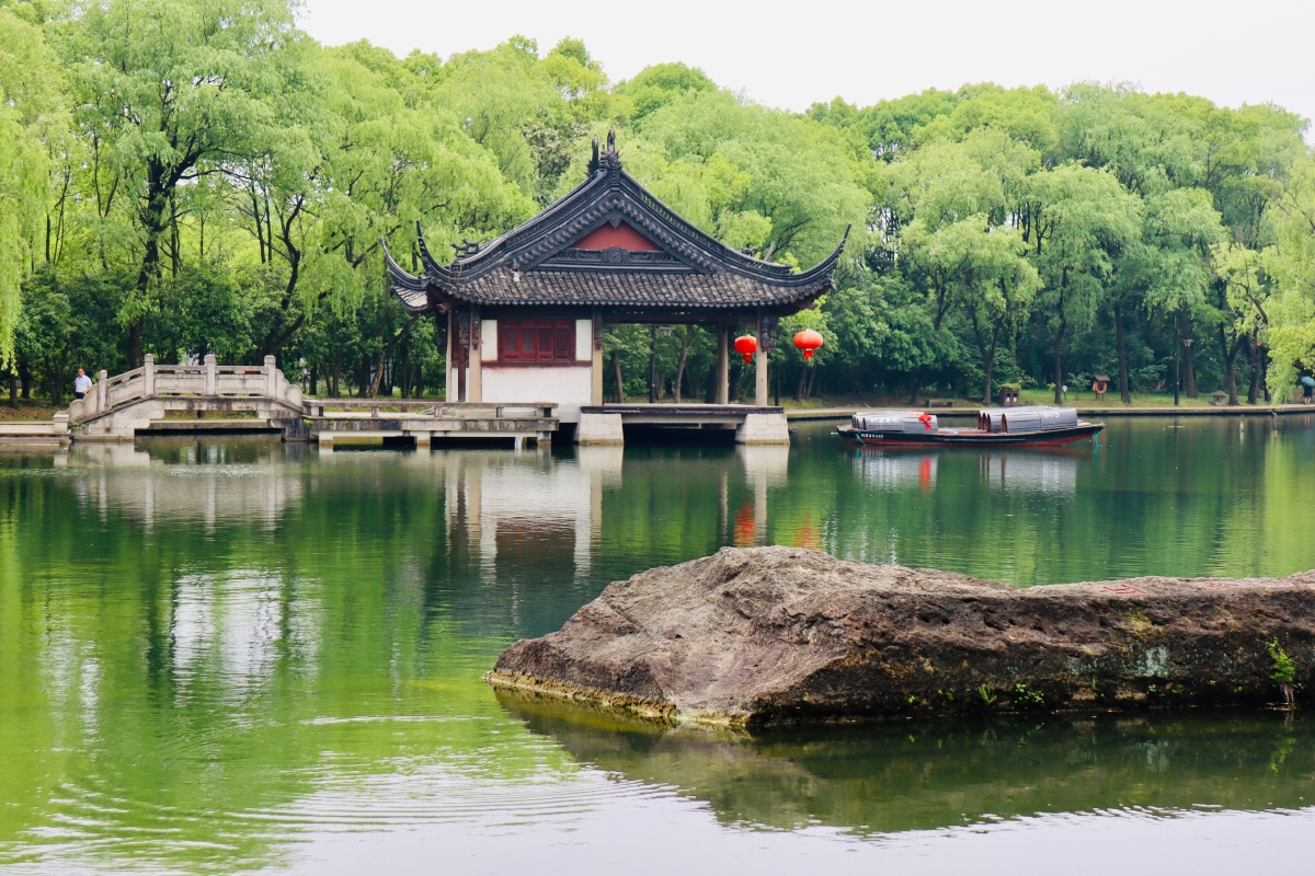 绍兴柯岩风景区鲁镇社戏剧场