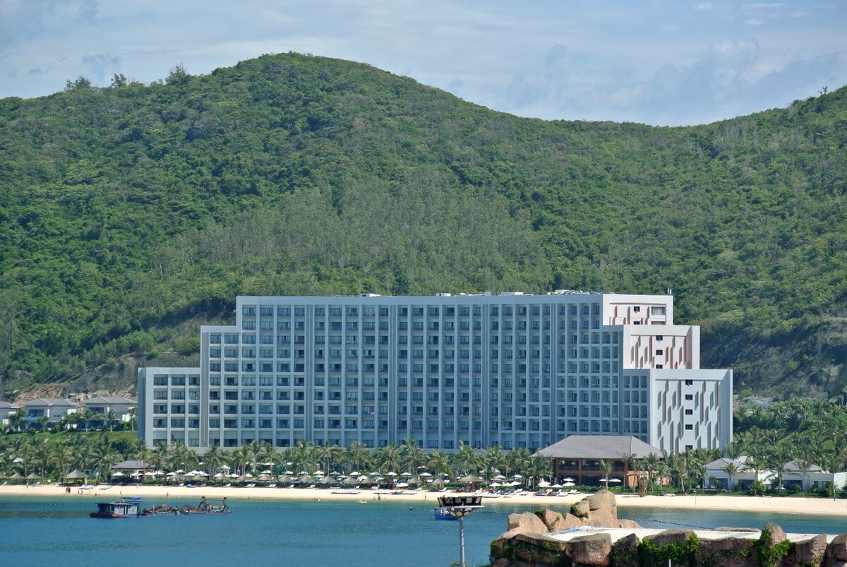 国内有那种海上的酒店吗