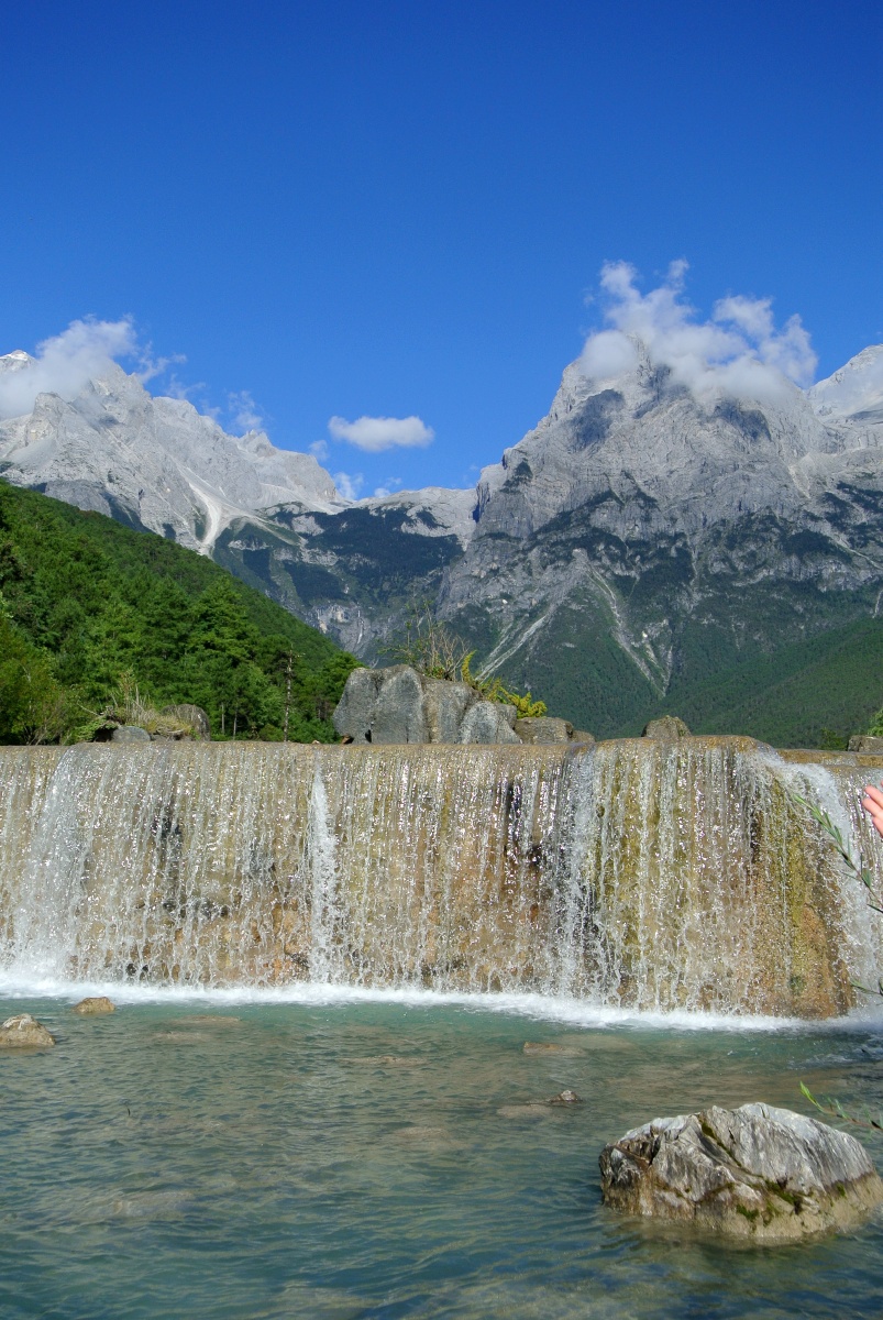 丽江蓝月谷白水河