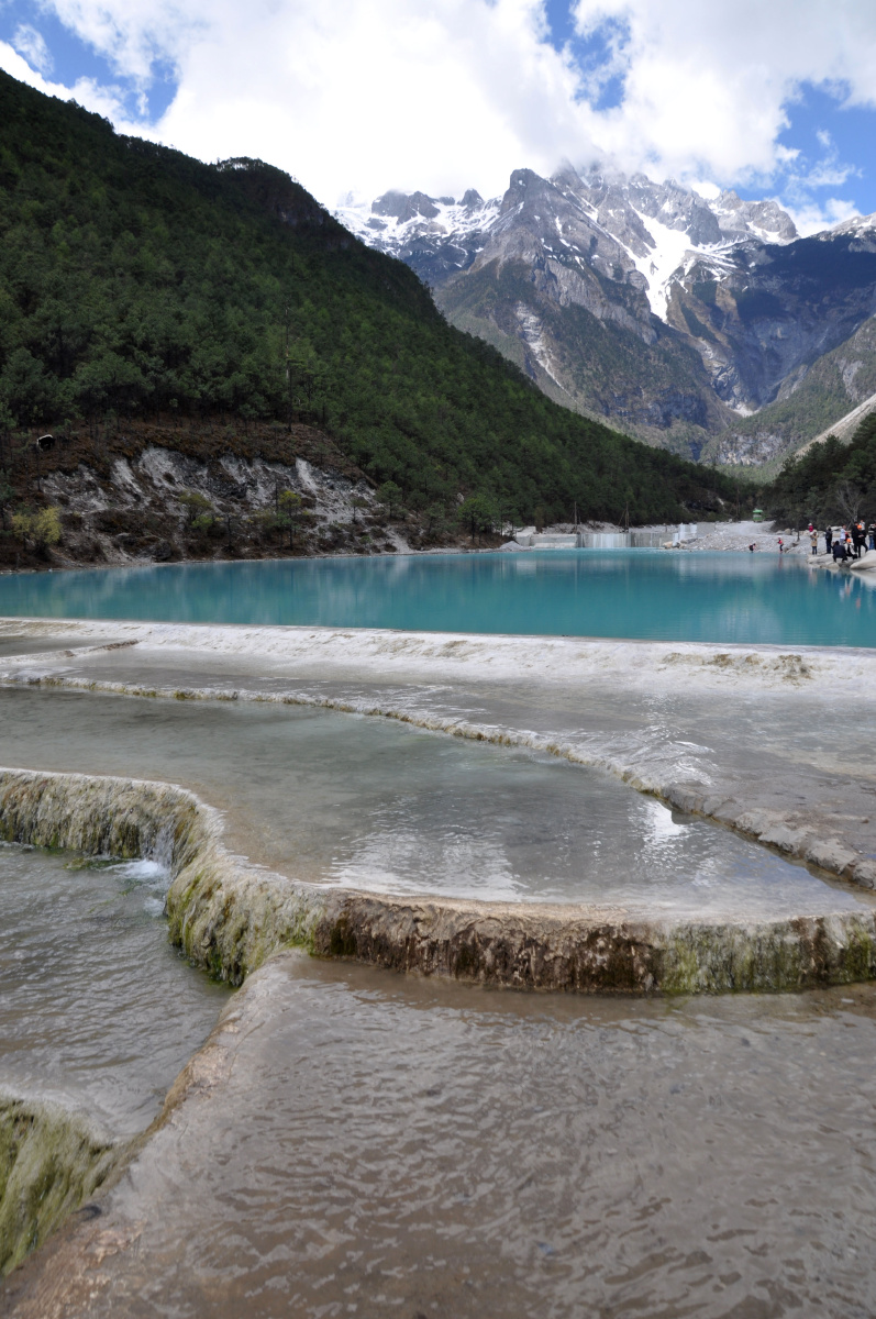 丽江蓝月谷白水河