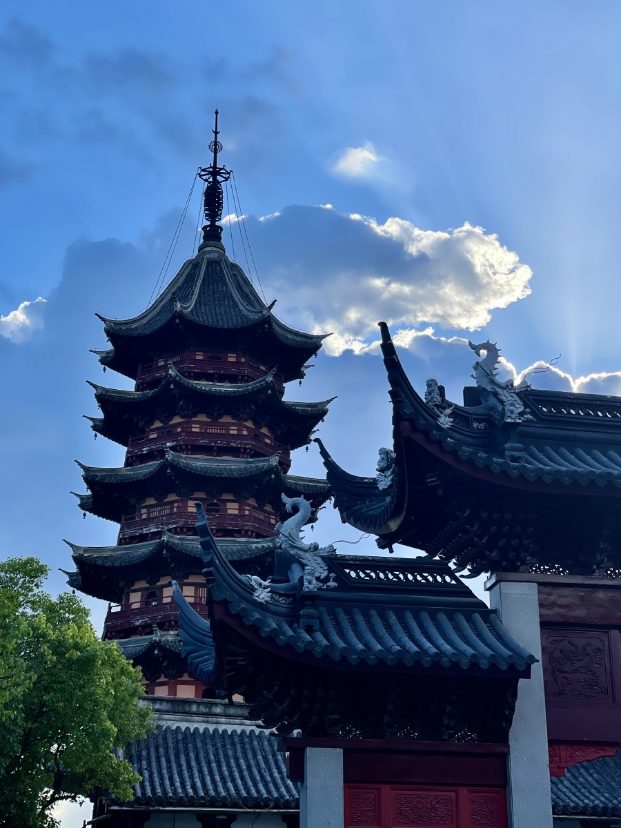 苏州盘门景区瑞光塔