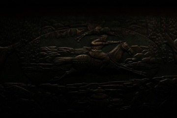 1560537