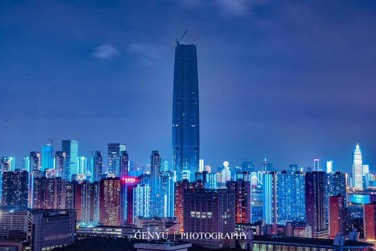 沙湖绿地中心武汉夜景