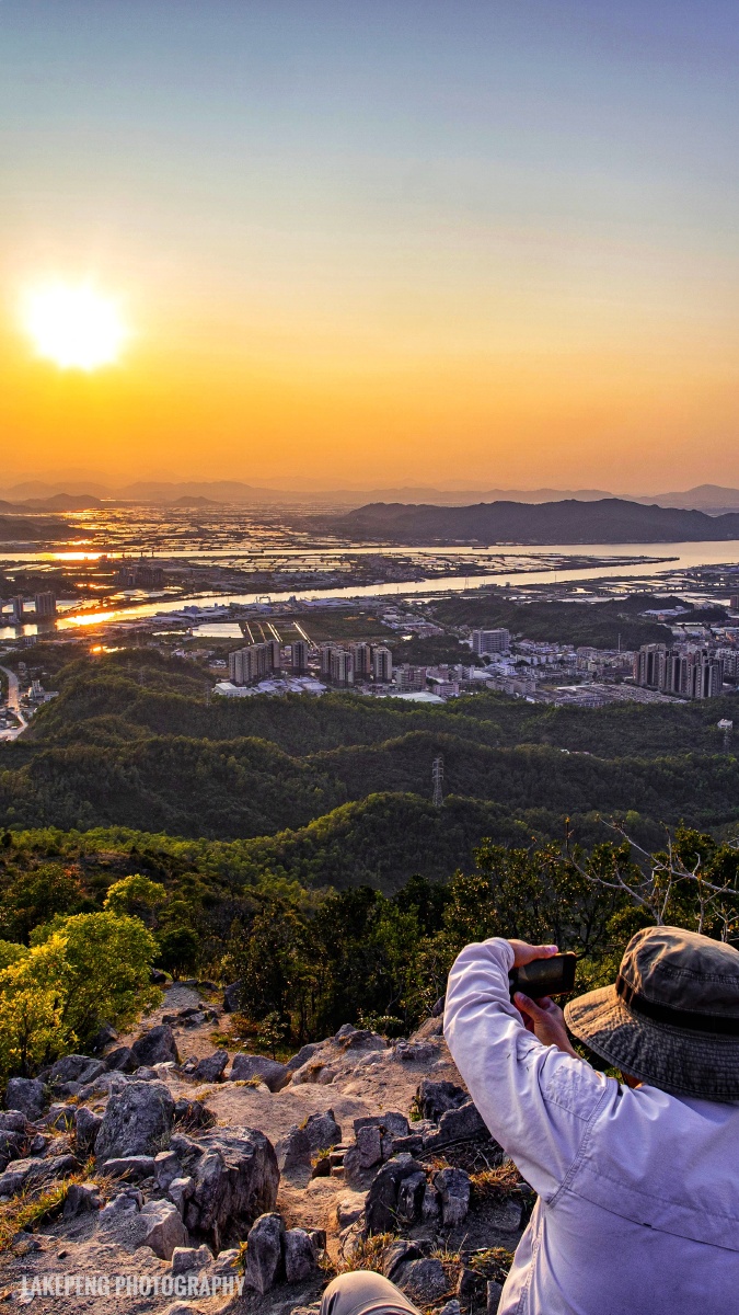 从丫髻山远眺西江神湾段