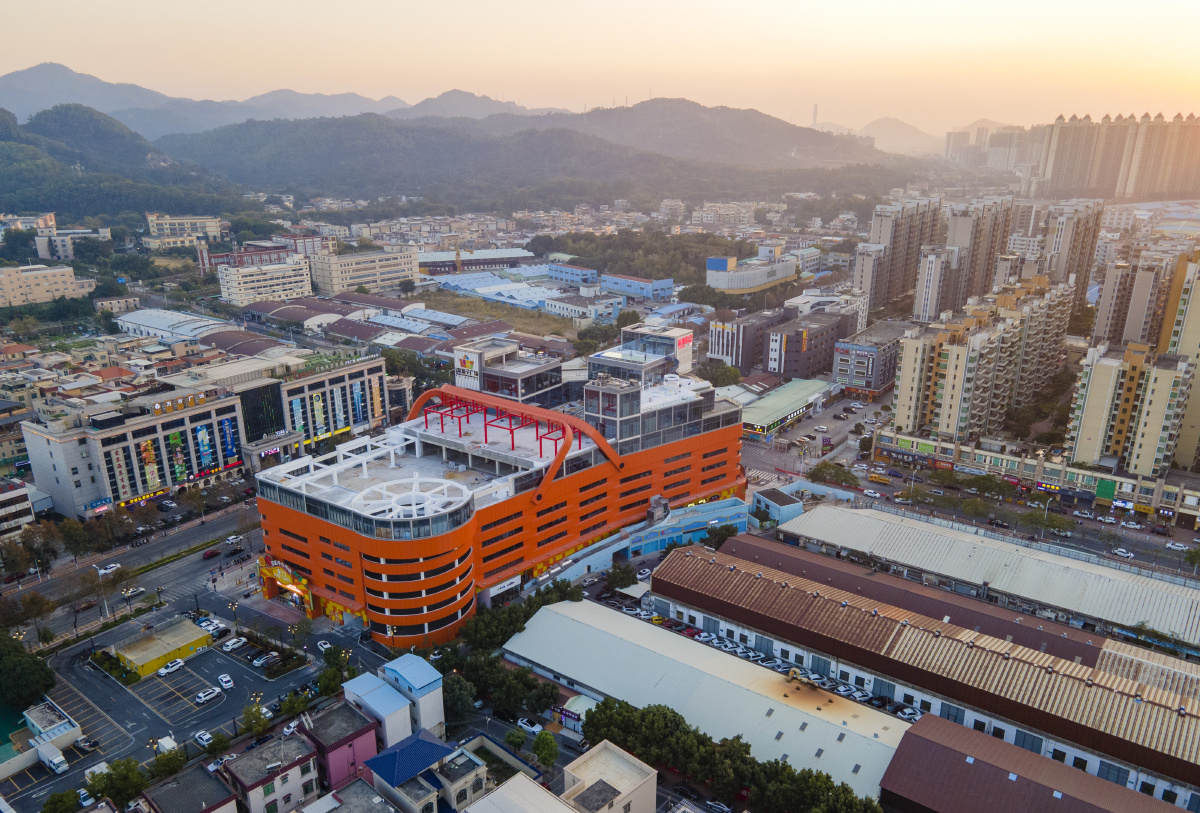 万谷菜篮子广场