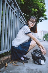 001