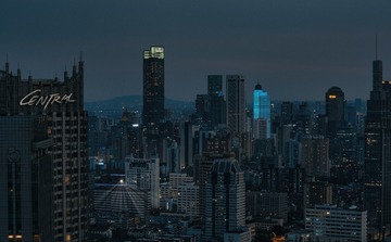 222027