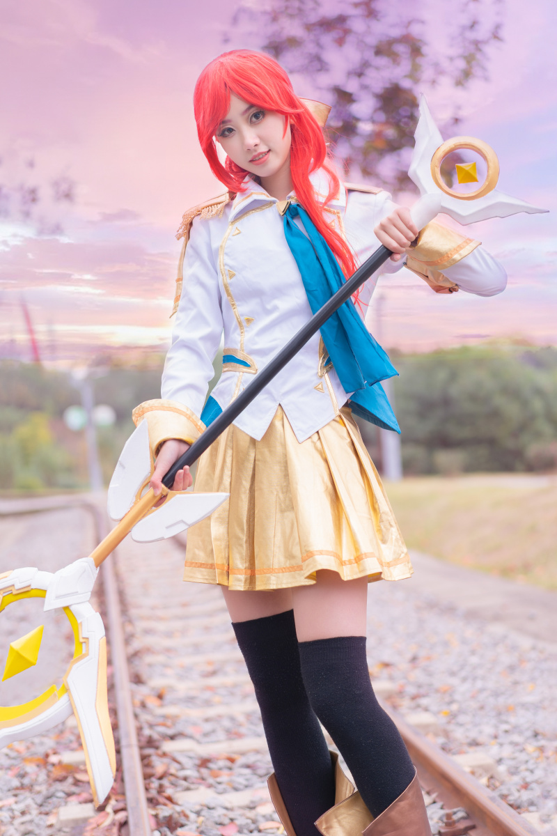 战斗学院拉克丝61至臻cos