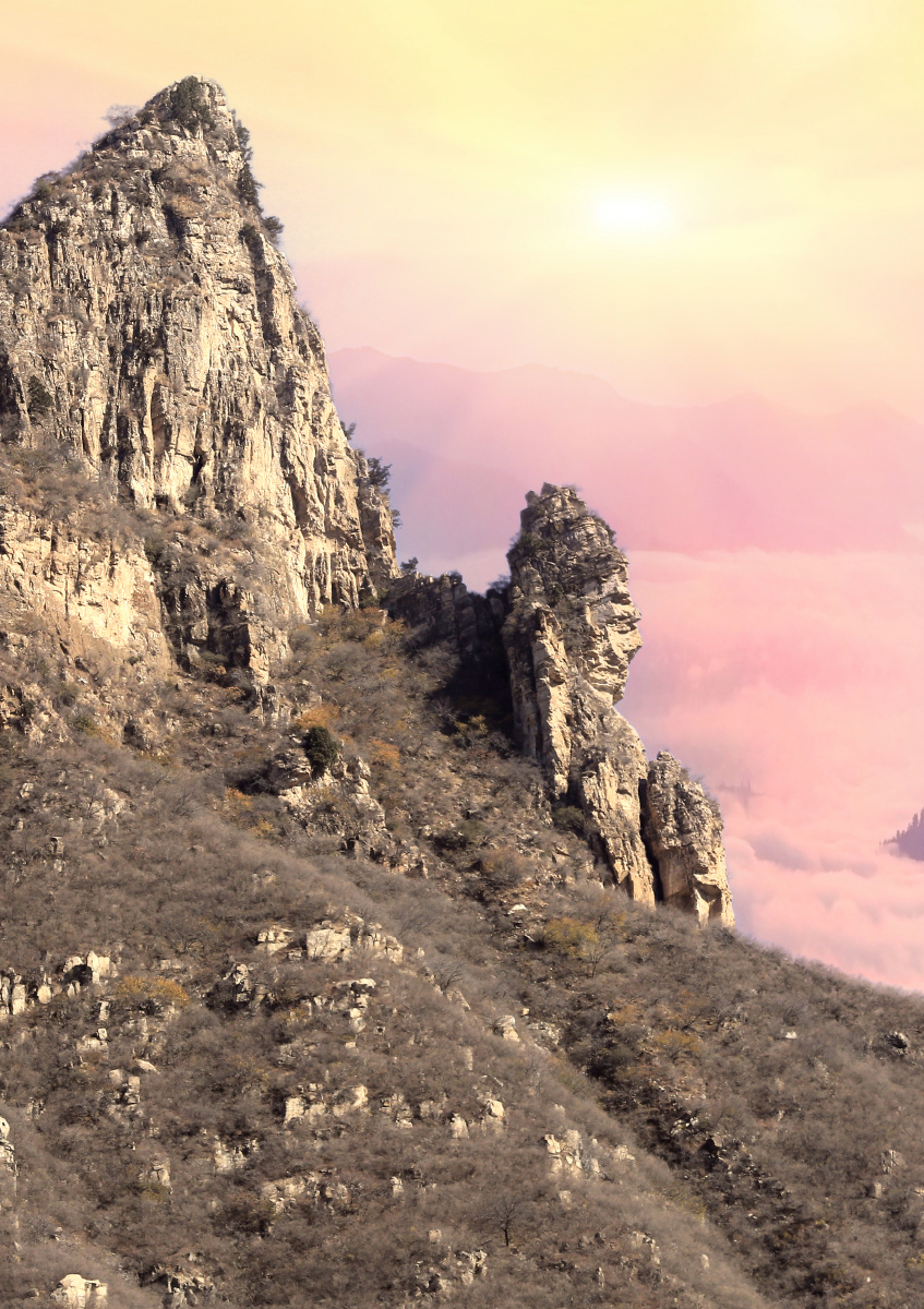 易县娄亭白脸山大佛崖