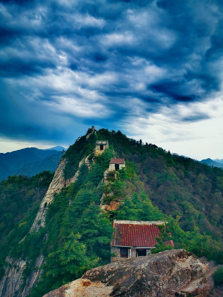 秦岭——太兴山(铁庙) - 城君 - 图虫