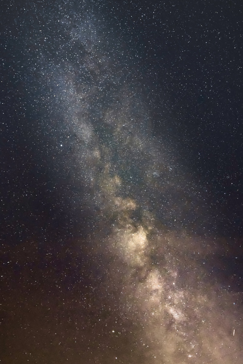 夜晚的天空,越黑越美