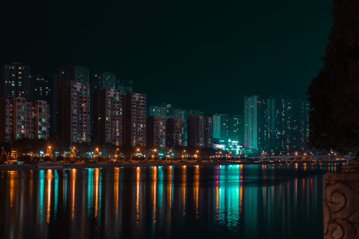 万家灯火阑珊找寻一个归处