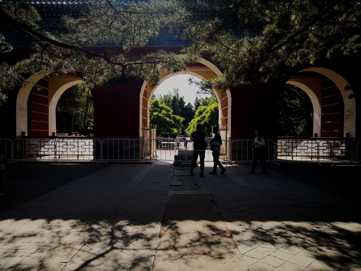 皇帝祭祀大明之神即太阳77进出时的西天门