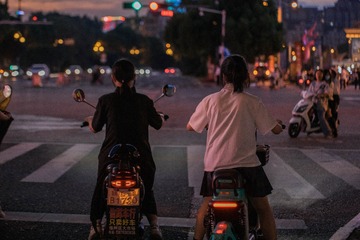 89BB0154-29FF-4F45-90C6-0D2773BF288A/L0/001