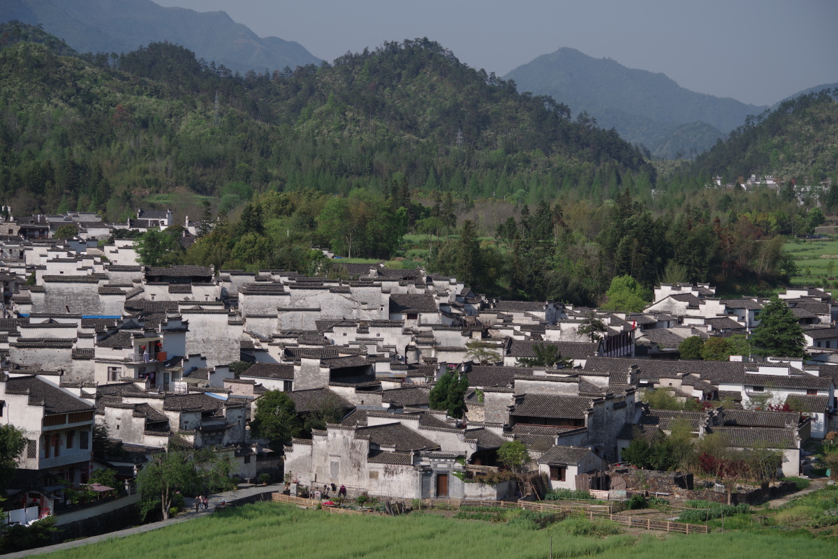 随意拍的几张徽派建筑群落懒得二次p图了原图上