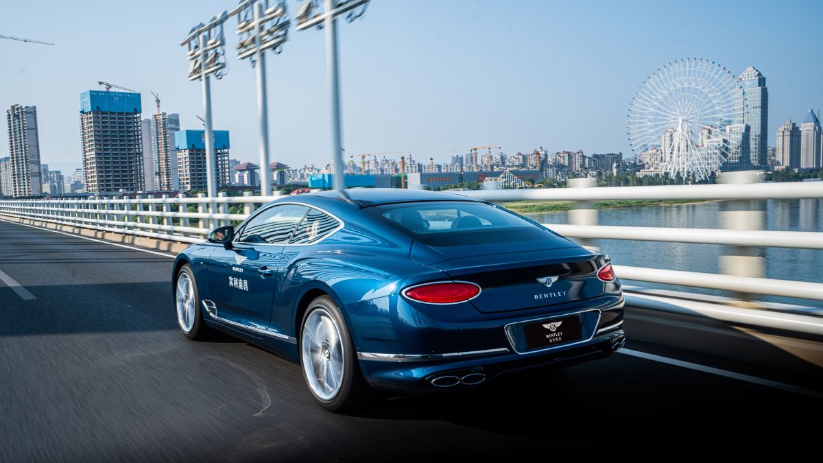 宾利欧陆gt一组南昌街拍