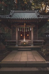 001