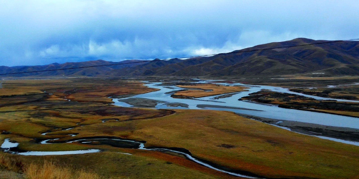 云端石渠风光位置四川省甘孜州石渠县