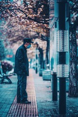 001