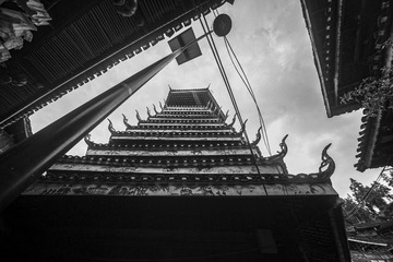 _18Y0608