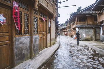 _18Y0641