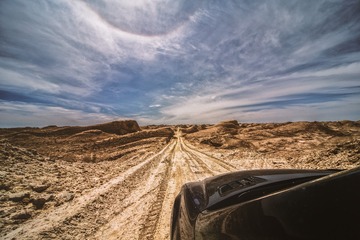 _18Y1043