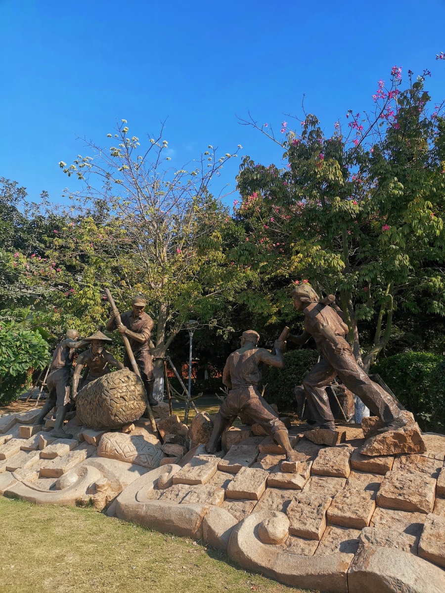 厦门海堤公园雕像