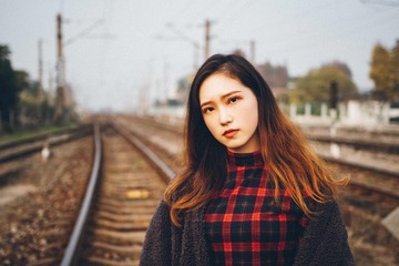 001