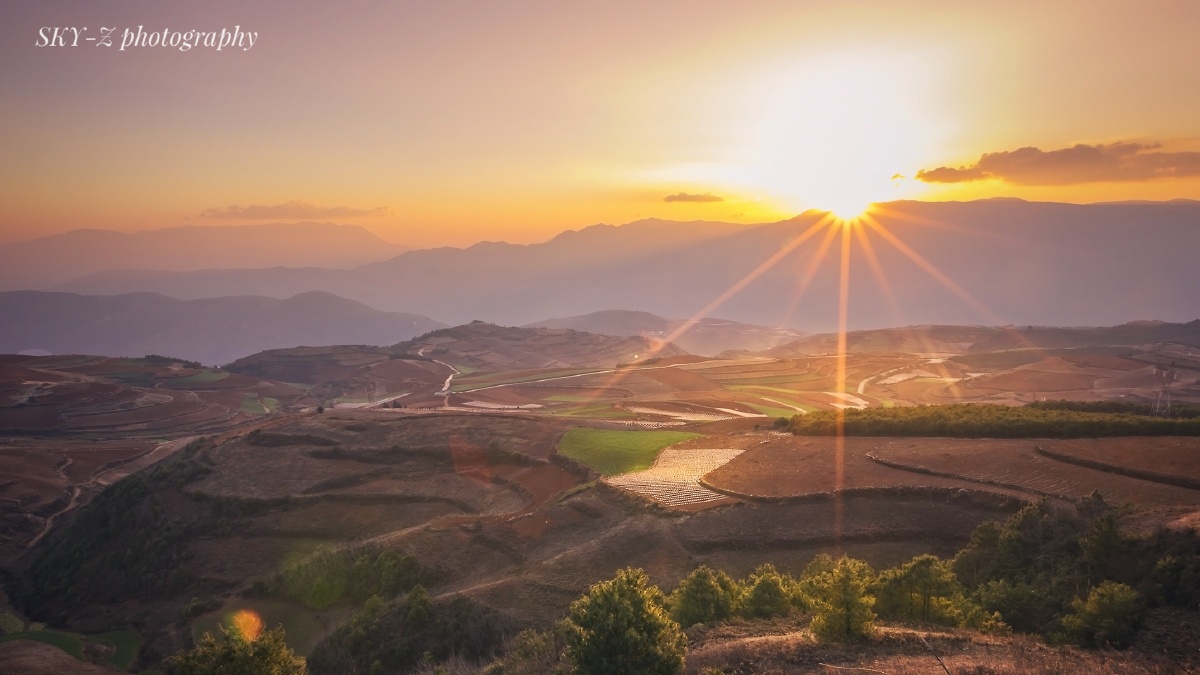 东川红土地之锦绣园日出
