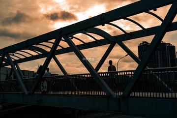 B5AE441B-CFF6-4FED-89F4-42823A8912EF/L0/001