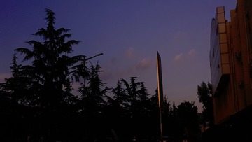 152099