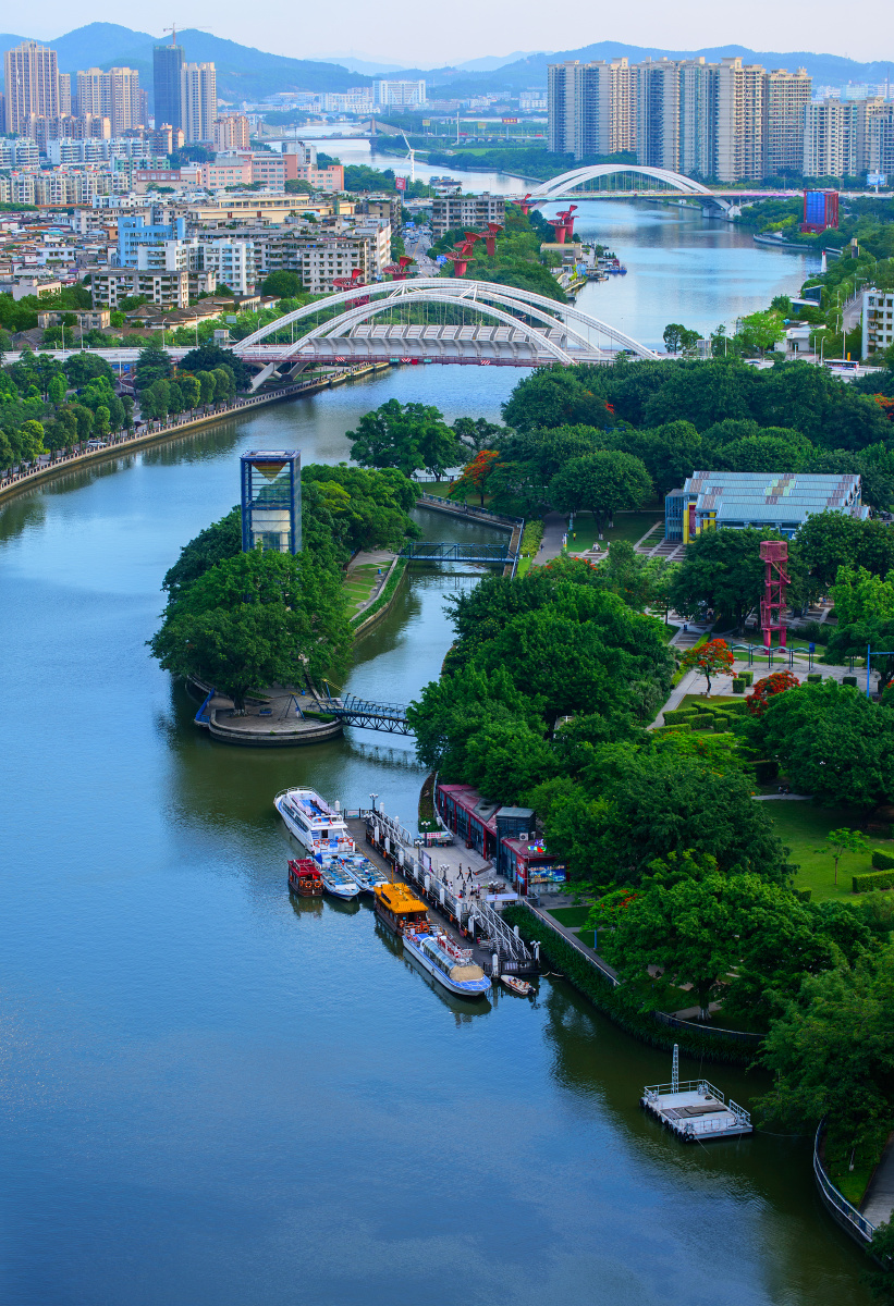 本片摄于中山市,记录了岐江河畔的优美环境,体现中山生态与