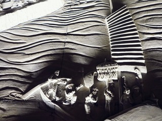 586141