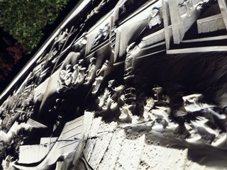 586143
