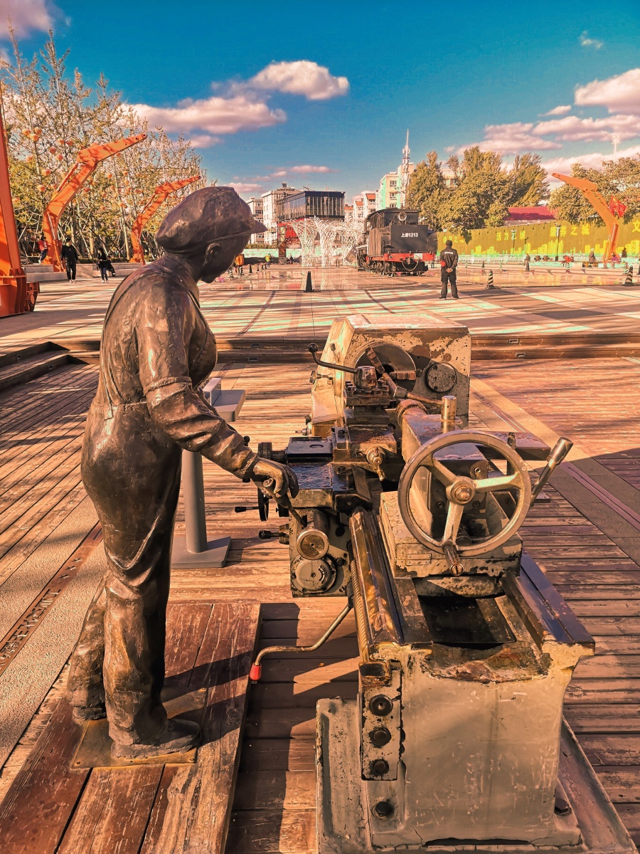 女车工摄于张家口文化主题公园