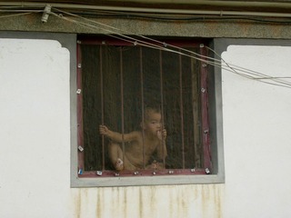 窥