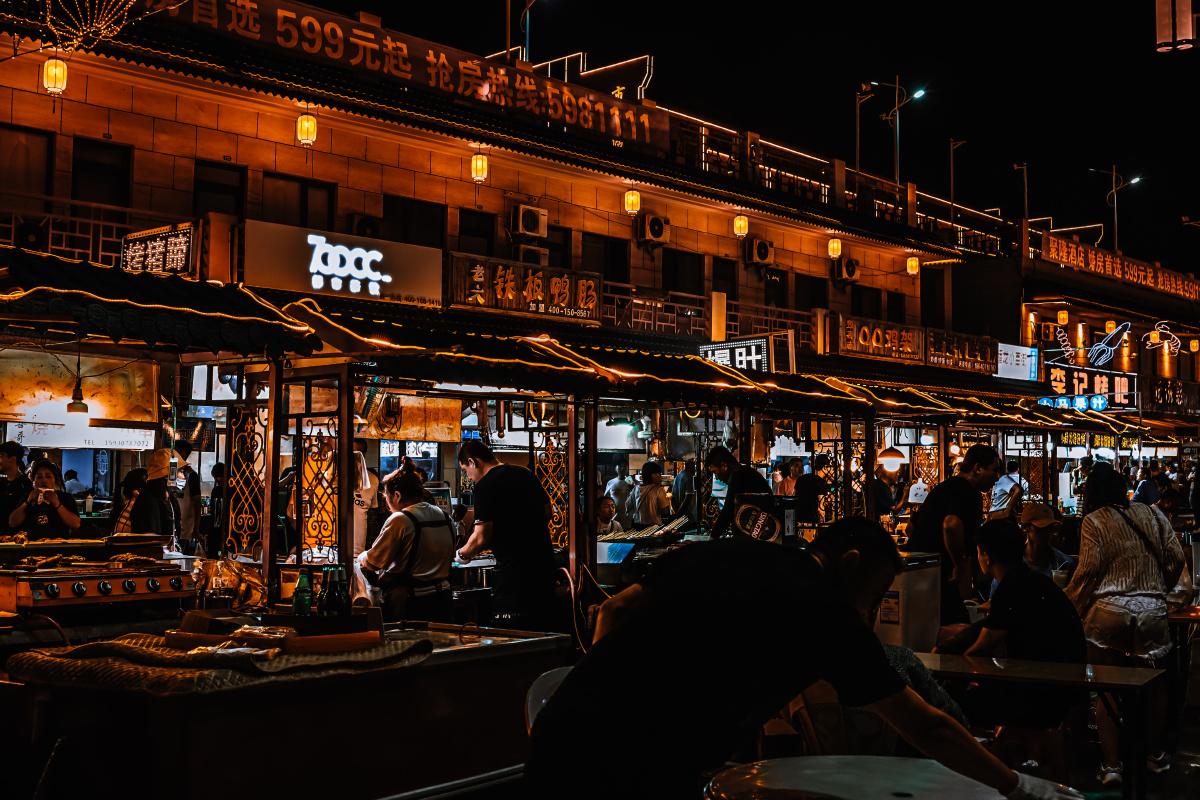 明年夏天夜市再见啦