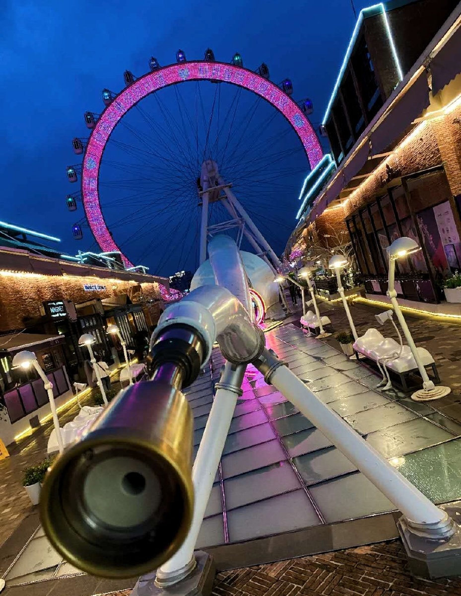 上海skyring屋顶摩天轮