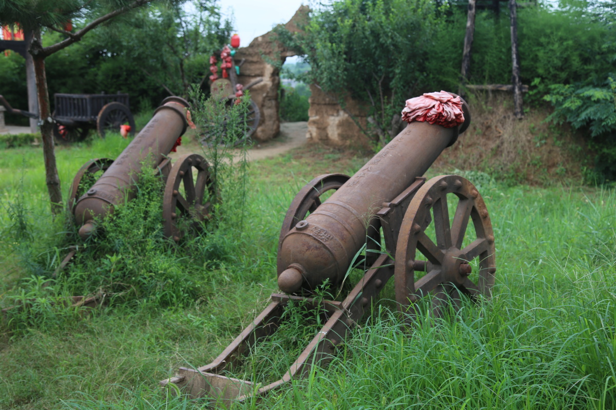 清朝早年间红衣大炮