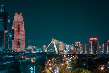1909403