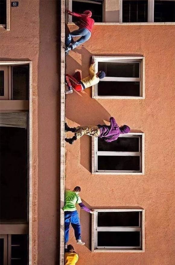 错位构图与反重力转载自摄影百科