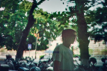001