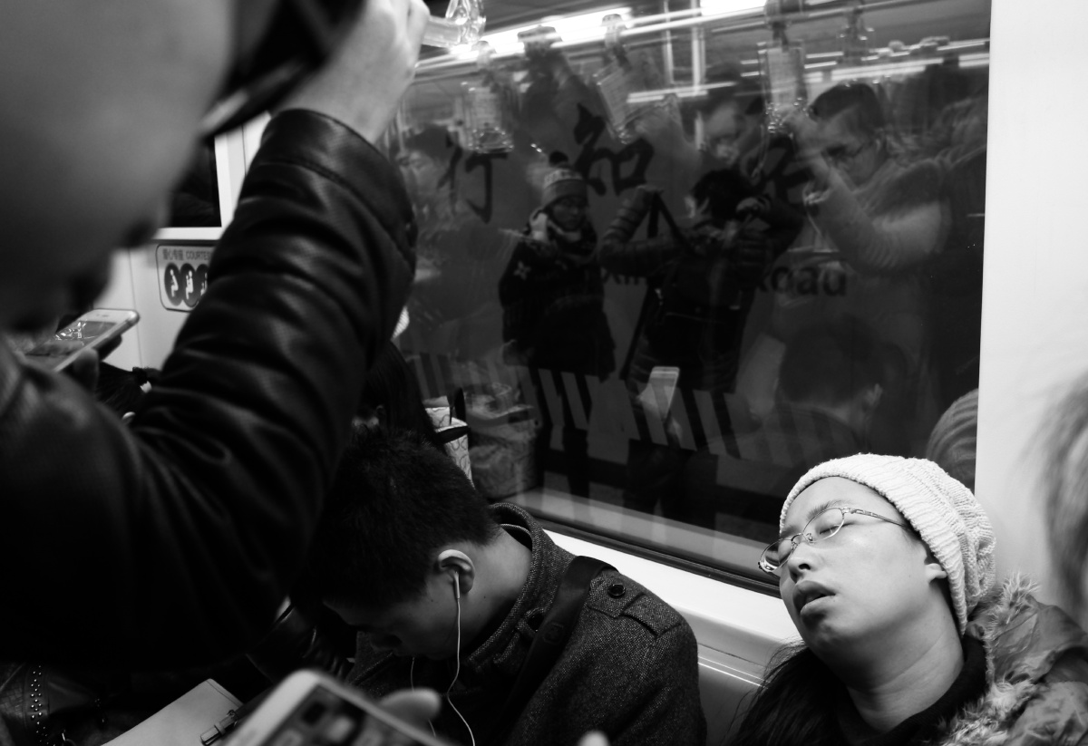 地铁众生相 - benphoto - 图虫网 - 优质摄影师交流社区