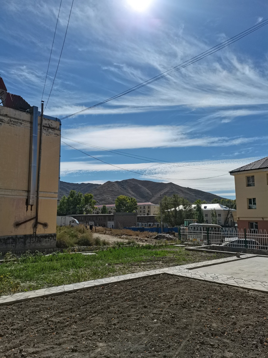 可可托海镇一角