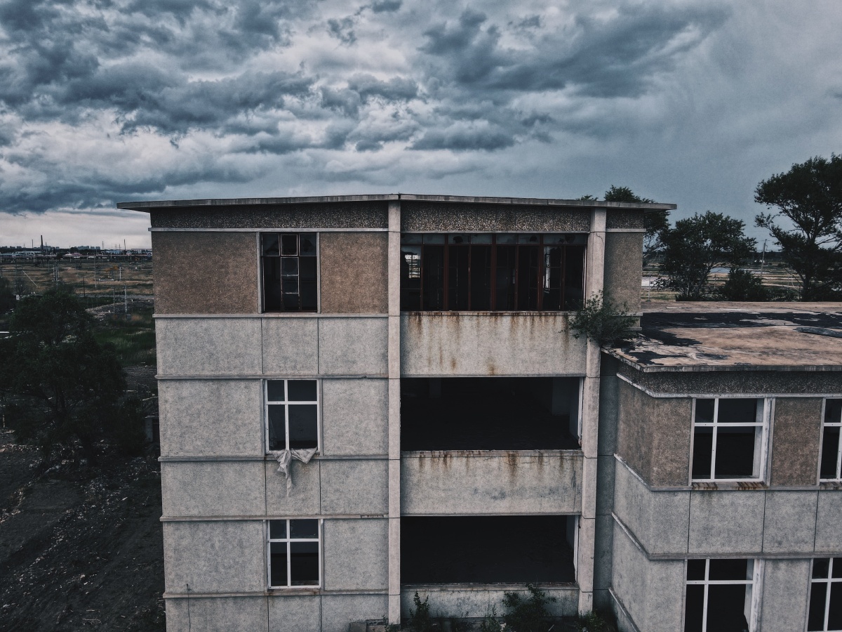 探险大庆五星村废弃的学校